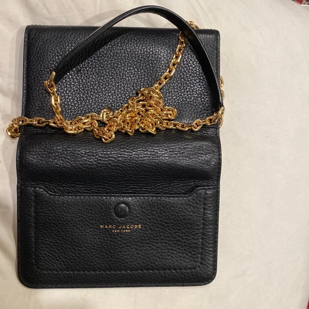 MARC JACOBS NEW YORK EMPIRE CITY WALLET CROSBODY BAG PURSE GOLD CHAIN - Picture 16 of 16